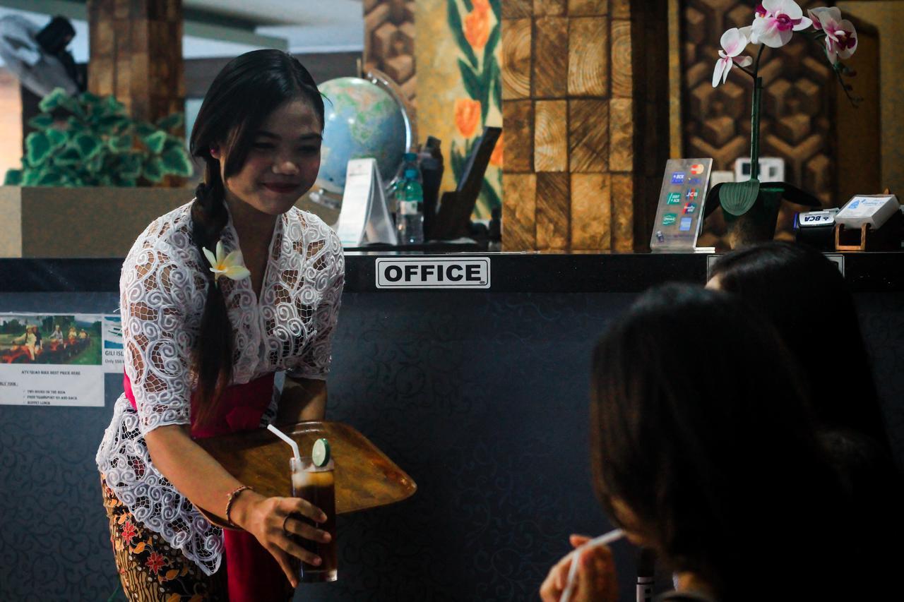 Hotel Lumbung Sari Legian Kültér fotó