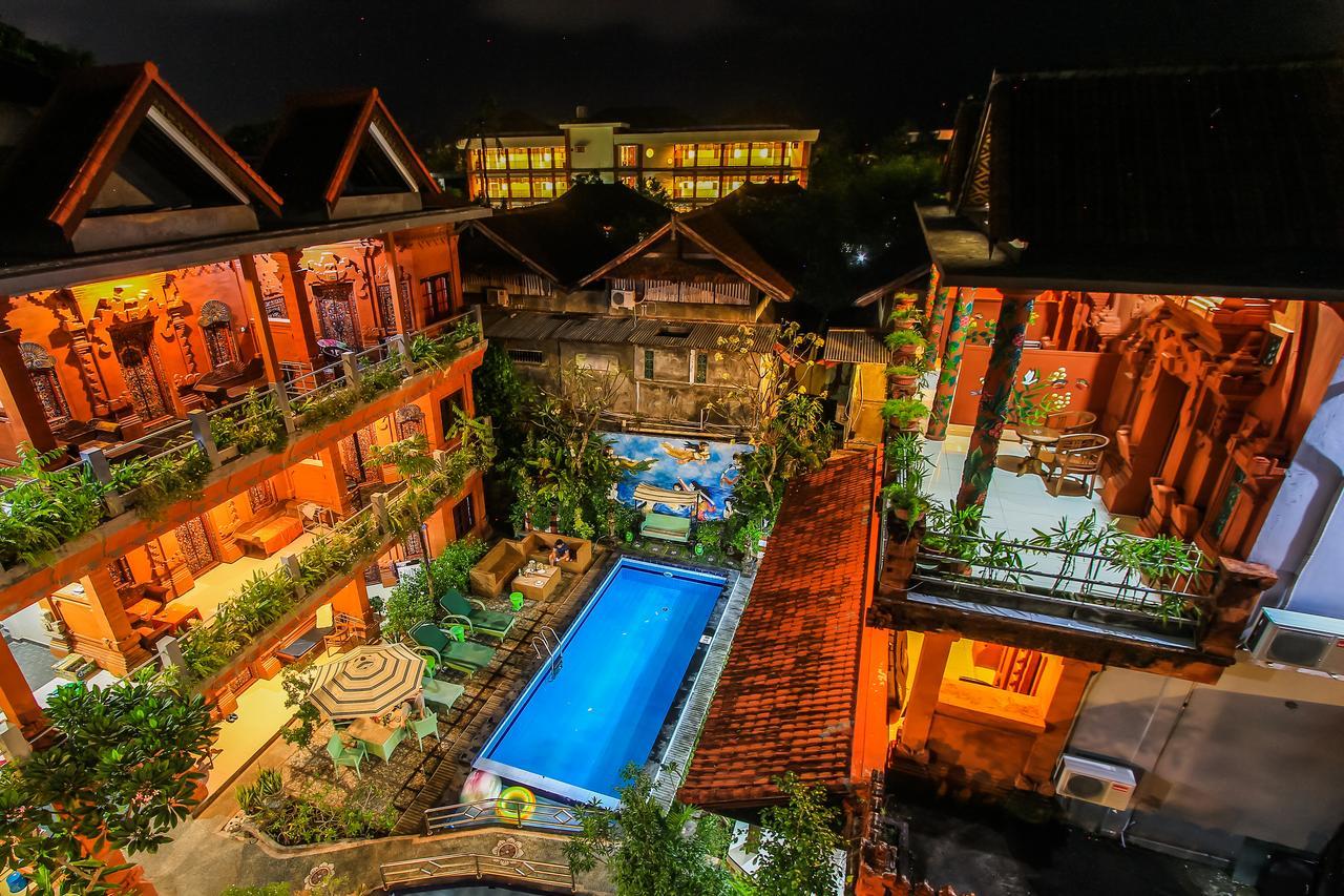 Hotel Lumbung Sari Legian Kültér fotó