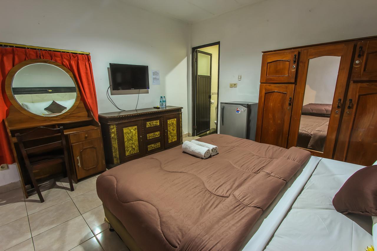 Hotel Lumbung Sari Legian Kültér fotó